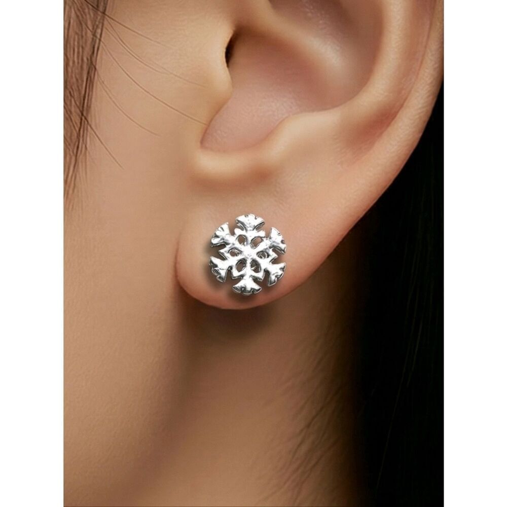 Silver Snowflake Stud Earrings Tiny Dainty Winter Holiday Minimal Cozy Classic